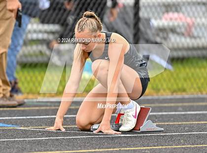 Thumbnail 2 in IHSAA Delta Sectionals (400 Meter)  photogallery.