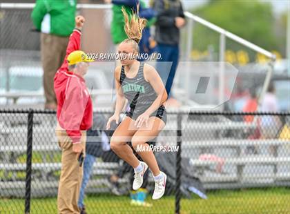 Thumbnail 3 in IHSAA Delta Sectionals (400 Meter)  photogallery.