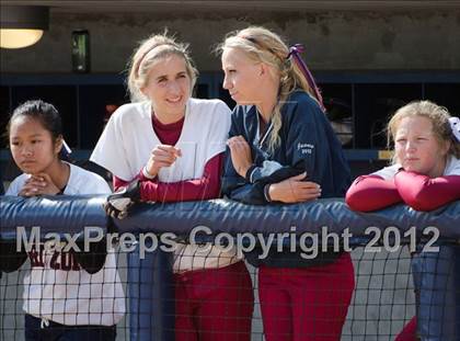 Thumbnail 3 in Christian vs Horizon (CIF SDS D5 Final) photogallery.