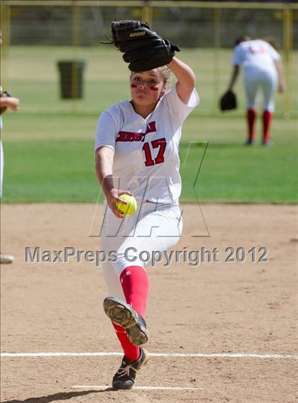 Thumbnail 2 in Christian vs Horizon (CIF SDS D5 Final) photogallery.