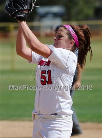 Thumbnail 3 in Christian vs Horizon (CIF SDS D5 Final) photogallery.