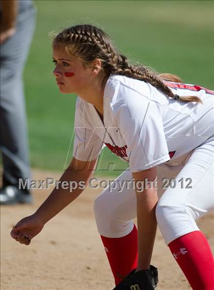 Thumbnail 2 in Christian vs Horizon (CIF SDS D5 Final) photogallery.