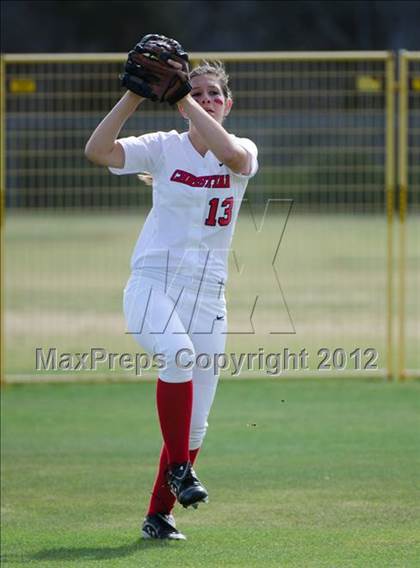 Thumbnail 1 in Christian vs Horizon (CIF SDS D5 Final) photogallery.