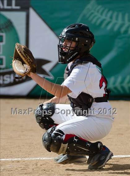 Thumbnail 3 in Christian vs Horizon (CIF SDS D5 Final) photogallery.