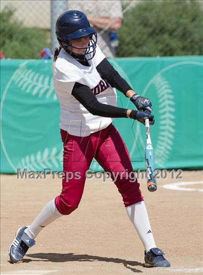 Thumbnail 3 in Christian vs Horizon (CIF SDS D5 Final) photogallery.