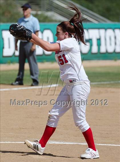 Thumbnail 3 in Christian vs Horizon (CIF SDS D5 Final) photogallery.