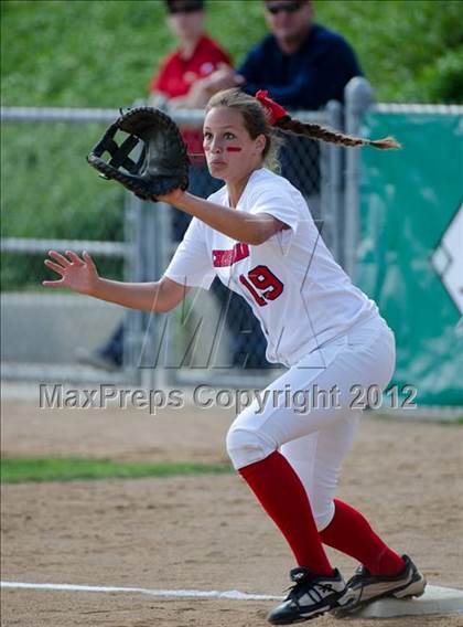 Thumbnail 1 in Christian vs Horizon (CIF SDS D5 Final) photogallery.