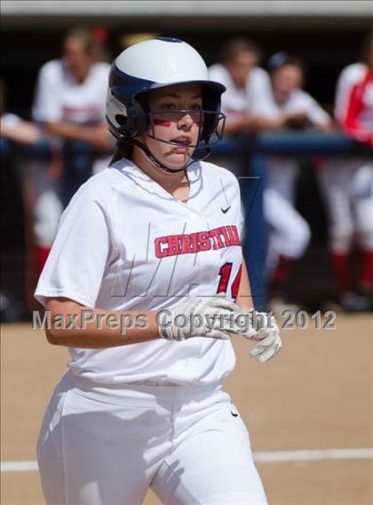 Thumbnail 2 in Christian vs Horizon (CIF SDS D5 Final) photogallery.