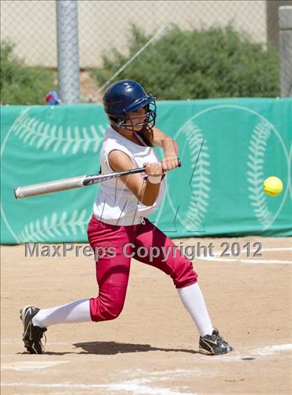 Thumbnail 3 in Christian vs Horizon (CIF SDS D5 Final) photogallery.