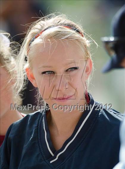Thumbnail 2 in Christian vs Horizon (CIF SDS D5 Final) photogallery.