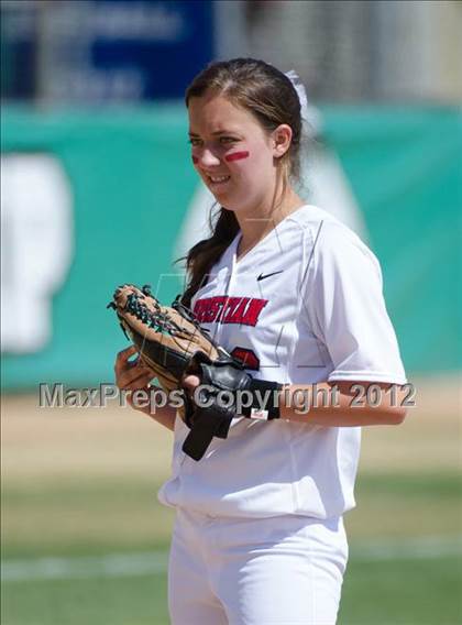 Thumbnail 2 in Christian vs Horizon (CIF SDS D5 Final) photogallery.