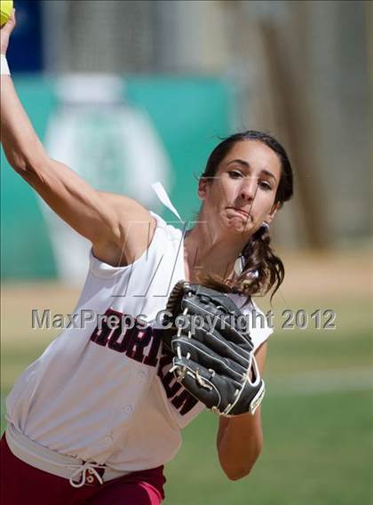 Thumbnail 2 in Christian vs Horizon (CIF SDS D5 Final) photogallery.
