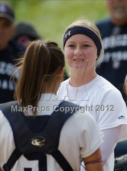 Thumbnail 2 in Christian vs Horizon (CIF SDS D5 Final) photogallery.