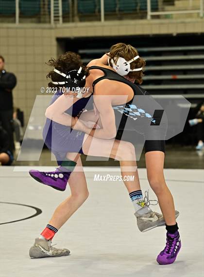 Thumbnail 2 in UIL District 9-6A Championships photogallery.