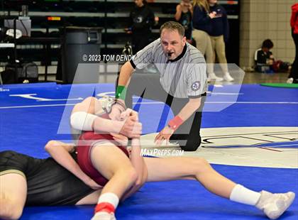 Thumbnail 2 in UIL District 9-6A Championships photogallery.