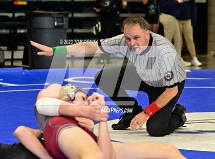 Thumbnail 3 in UIL District 9-6A Championships photogallery.
