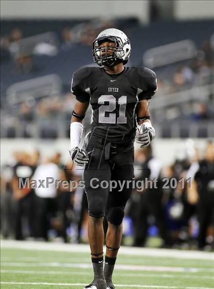 Thumbnail 1 in Hebron vs. Guyer (5A Division 2 Region 1 Bi-District) photogallery.