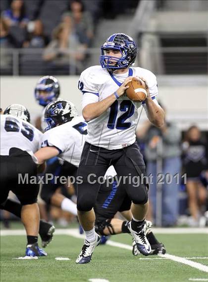 Thumbnail 2 in Hebron vs. Guyer (5A Division 2 Region 1 Bi-District) photogallery.