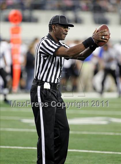 Thumbnail 3 in Hebron vs. Guyer (5A Division 2 Region 1 Bi-District) photogallery.