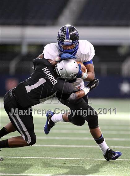 Thumbnail 2 in Hebron vs. Guyer (5A Division 2 Region 1 Bi-District) photogallery.