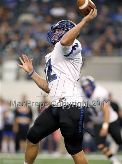 Thumbnail 2 in Hebron vs. Guyer (5A Division 2 Region 1 Bi-District) photogallery.