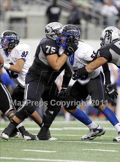 Thumbnail 1 in Hebron vs. Guyer (5A Division 2 Region 1 Bi-District) photogallery.