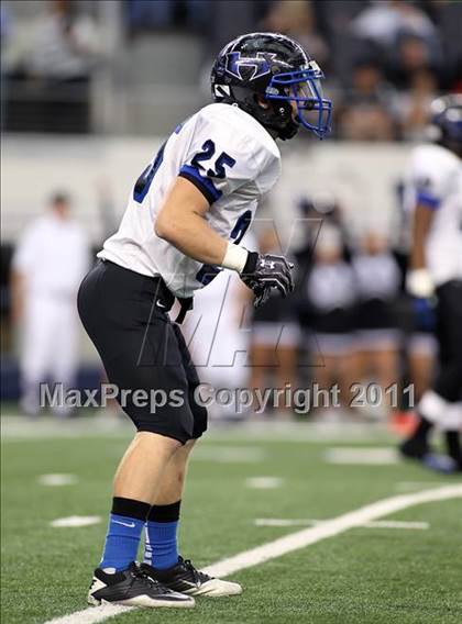 Thumbnail 1 in Hebron vs. Guyer (5A Division 2 Region 1 Bi-District) photogallery.