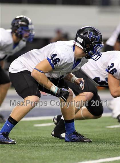 Thumbnail 2 in Hebron vs. Guyer (5A Division 2 Region 1 Bi-District) photogallery.
