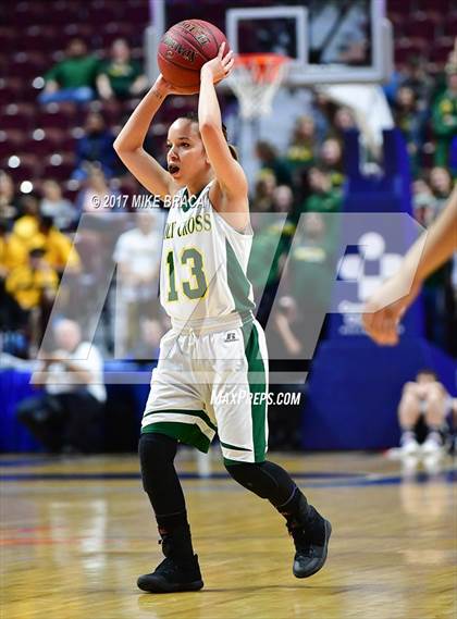 Thumbnail 2 in Holy Cross vs. Hand (CIAC Class L Final) photogallery.