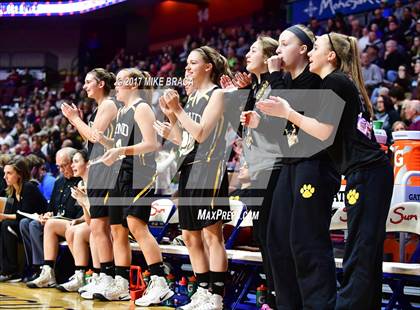Thumbnail 2 in Holy Cross vs. Hand (CIAC Class L Final) photogallery.