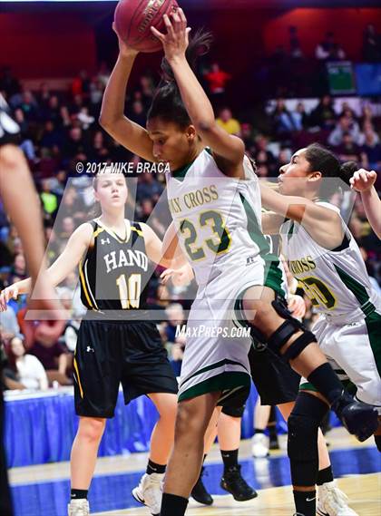 Thumbnail 2 in Holy Cross vs. Hand (CIAC Class L Final) photogallery.