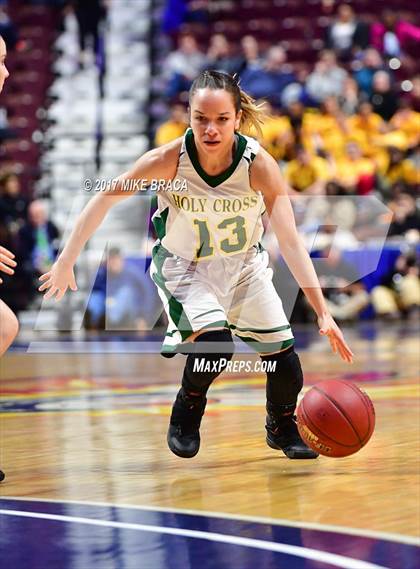 Thumbnail 3 in Holy Cross vs. Hand (CIAC Class L Final) photogallery.