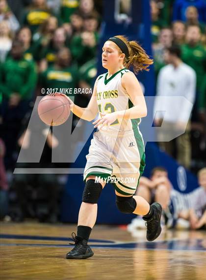 Thumbnail 2 in Holy Cross vs. Hand (CIAC Class L Final) photogallery.