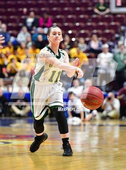 Thumbnail 1 in Holy Cross vs. Hand (CIAC Class L Final) photogallery.