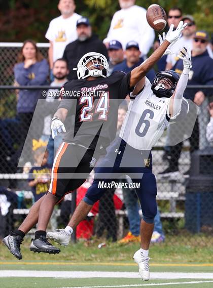 Thumbnail 1 in Brearley @ Dayton [Jonathan] photogallery.