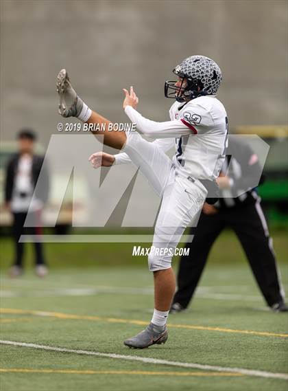 Thumbnail 2 in Mt. Spokane vs O'Dea (WIAA 3A Third Round) photogallery.