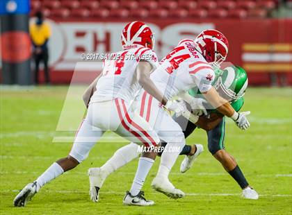 Thumbnail 1 in Mater Dei vs. St. Mary's (Levi's Stadium) photogallery.