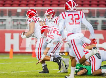 Thumbnail 2 in Mater Dei vs. St. Mary's (Levi's Stadium) photogallery.