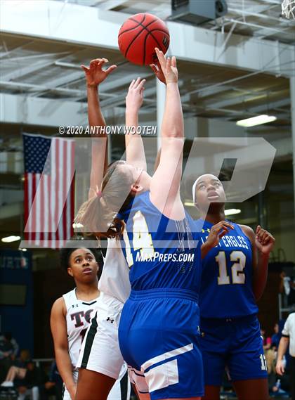 Thumbnail 3 in Trinity Christian vs Fayetteville Christian (Sandhills Athletic Conference Semifinal) photogallery.