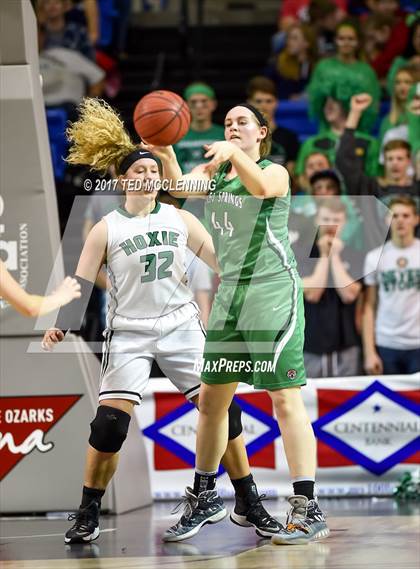 Thumbnail 3 in Hoxie vs. Valley Springs (AAA 3A Final) photogallery.