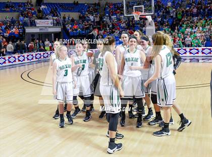 Thumbnail 1 in Hoxie vs. Valley Springs (AAA 3A Final) photogallery.