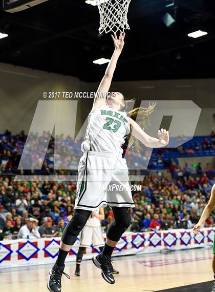 Thumbnail 2 in Hoxie vs. Valley Springs (AAA 3A Final) photogallery.
