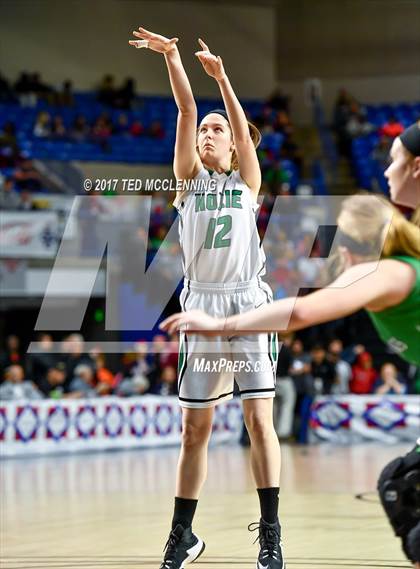 Thumbnail 2 in Hoxie vs. Valley Springs (AAA 3A Final) photogallery.