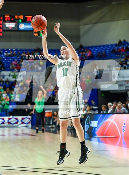 Thumbnail 2 in Hoxie vs. Valley Springs (AAA 3A Final) photogallery.