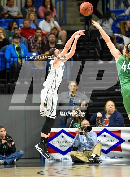 Thumbnail 3 in Hoxie vs. Valley Springs (AAA 3A Final) photogallery.