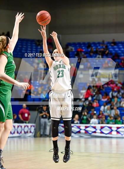 Thumbnail 3 in Hoxie vs. Valley Springs (AAA 3A Final) photogallery.