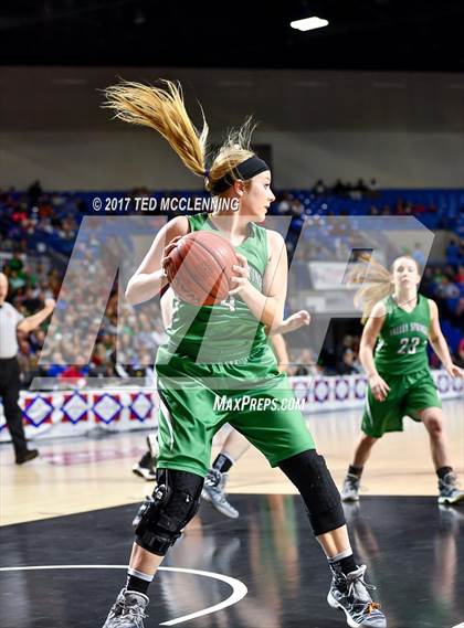 Thumbnail 1 in Hoxie vs. Valley Springs (AAA 3A Final) photogallery.
