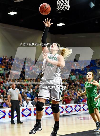 Thumbnail 1 in Hoxie vs. Valley Springs (AAA 3A Final) photogallery.