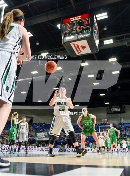 Thumbnail 1 in Hoxie vs. Valley Springs (AAA 3A Final) photogallery.
