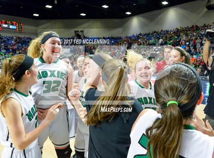 Thumbnail 2 in Hoxie vs. Valley Springs (AAA 3A Final) photogallery.